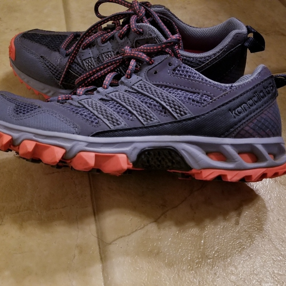 Adidas Women's Kanadia 5 TR Size 6